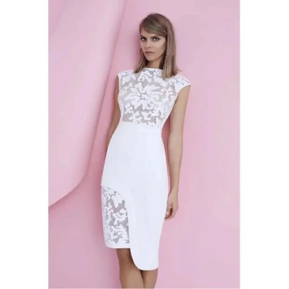 Sheike Heidi Lace Dress - Picture 1 of 13